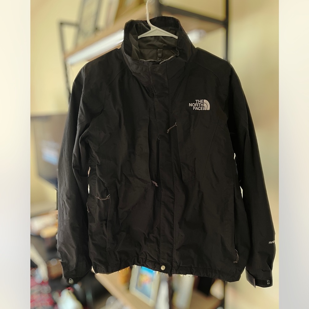 Waterproof (& Windproof) North Face Jacket - M